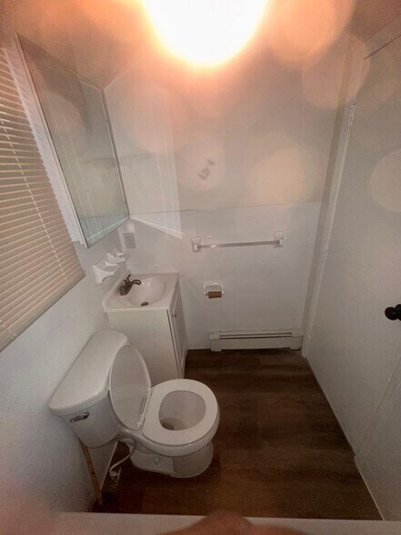 Building Photo - 16 Bergen Ave