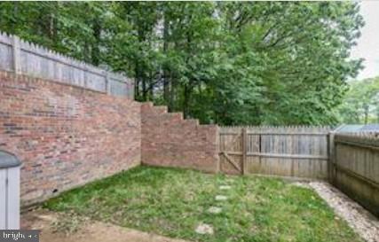 Building Photo - 7740 Tiverton Dr
