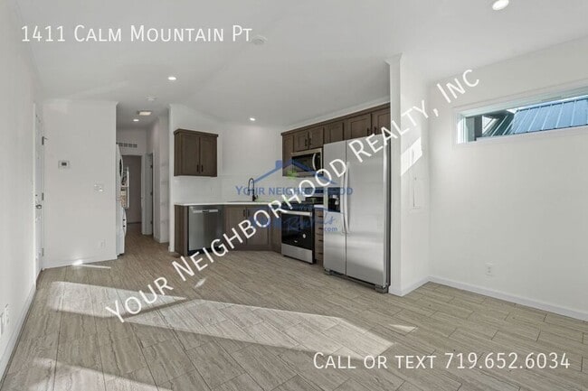 Building Photo - 1411 Calm Mountain Pt