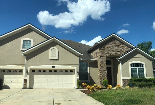 Building Photo - 732 Castledale Ct