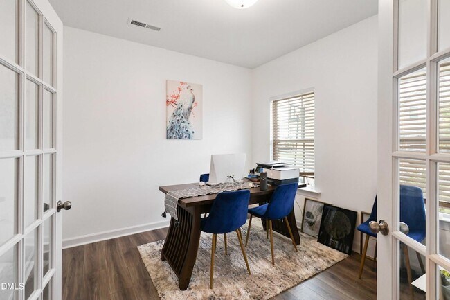 Building Photo - 396 Bent Willow Dr