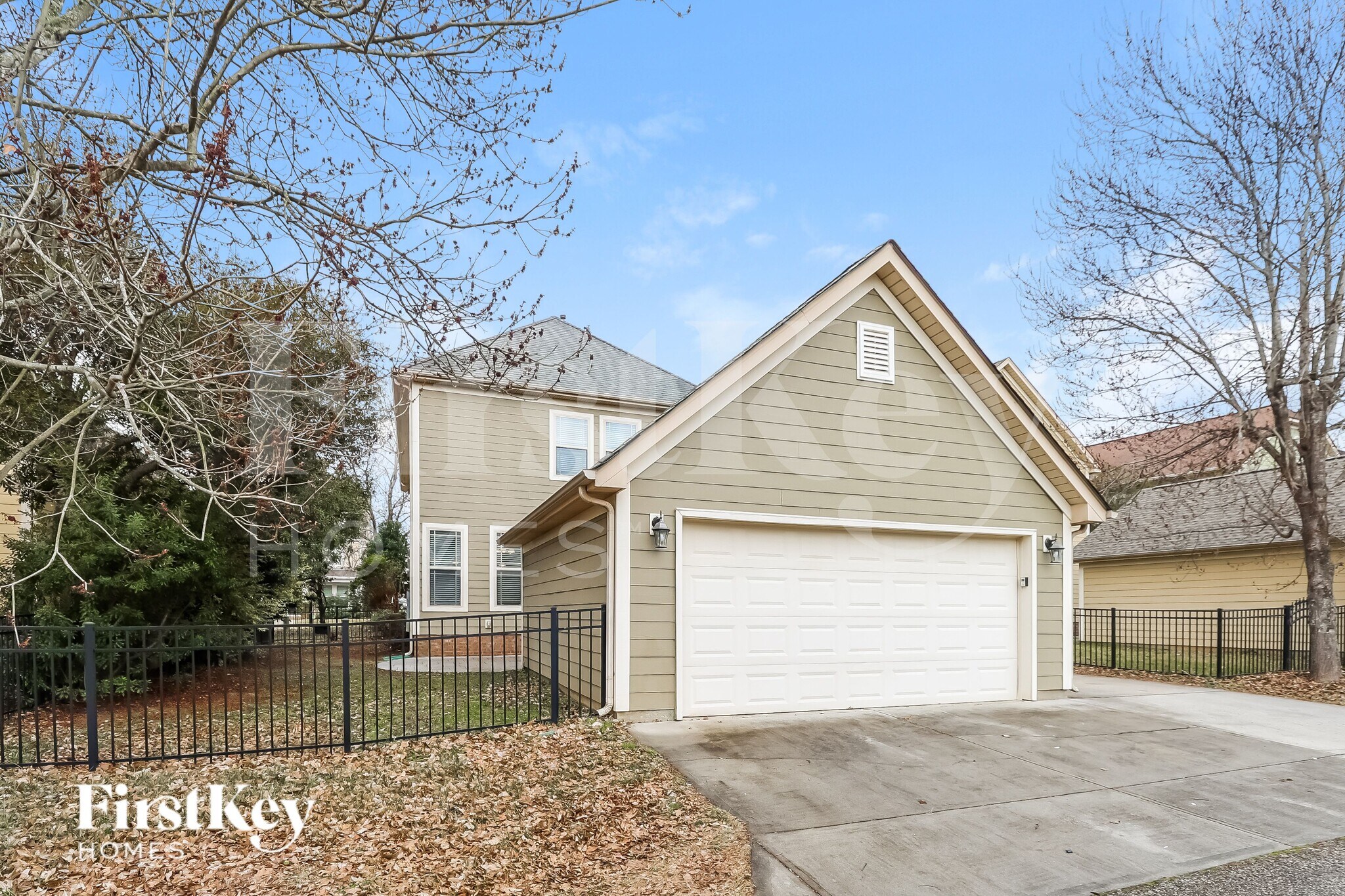 Building Photo - 3310 Lucy Dr