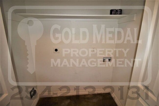 Building Photo - 1017 S 9th St