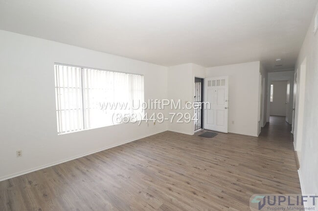 Building Photo - 10363 Penrod Ln