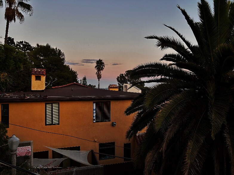 Building Photo - 6220 Holly Mont Dr