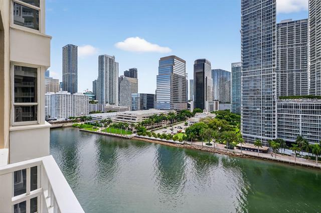 Building Photo - 701 Brickell Key Blvd