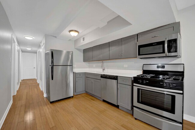 Building Photo - 1649 W 21st St