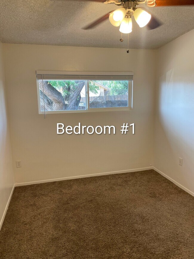 Building Photo - 34550 Cedar Ln