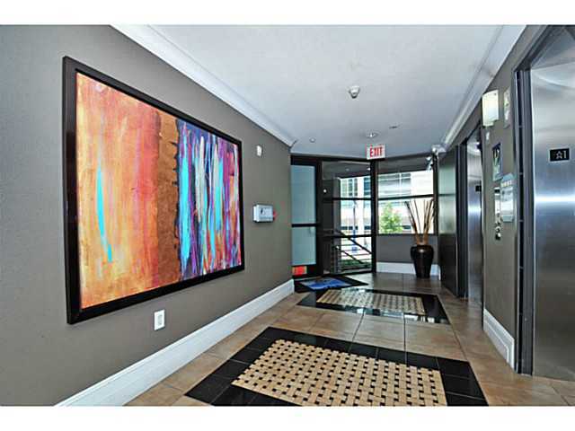 Building Photo - 1225 Island Ave