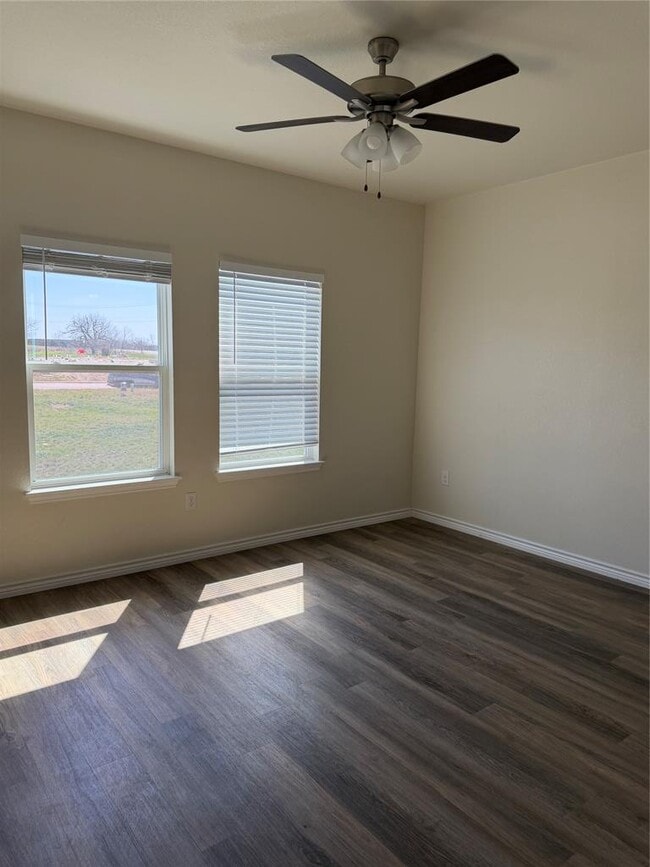 Building Photo - 510 Whirlaway Dr