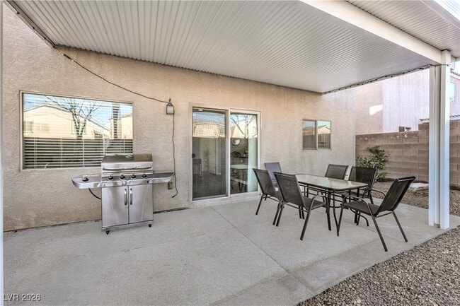 Building Photo - 9062 Mackanos Ave