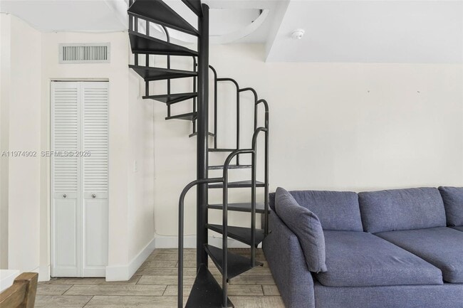 Building Photo - 7801 NE 4th Ct