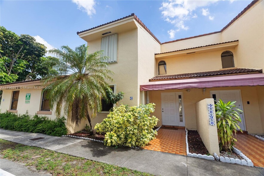 Primary Photo - 2090 SW 122nd Ave