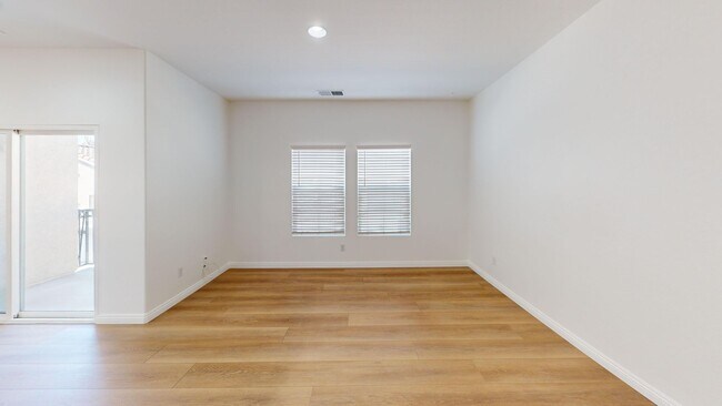Building Photo - Modern 2BR/2BA Rancho Cucamonga Condo with 2 Balconies & 2-Car Garage – No Carpet!