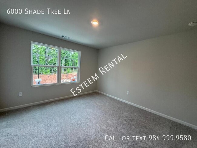 Building Photo - 6000 Shade Tree Ln