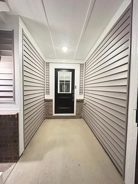 Building Photo - 7307 Darley Ln