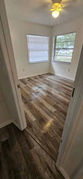primary room - 277 Cobalt Dr