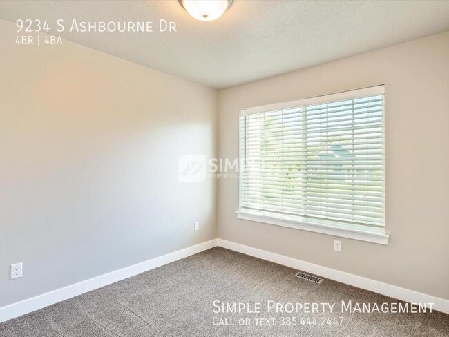 Building Photo - 9234 Ashbourne Dr