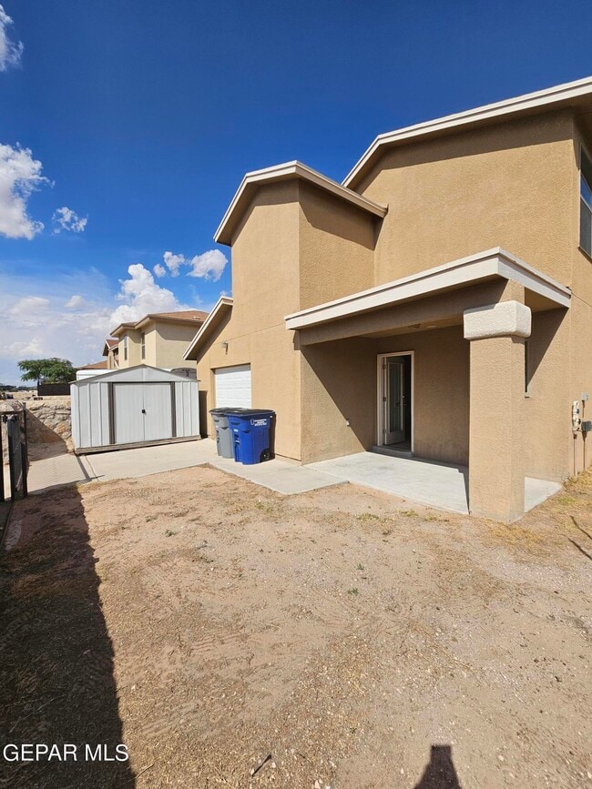 Building Photo - 4017 Hueco Land Ln
