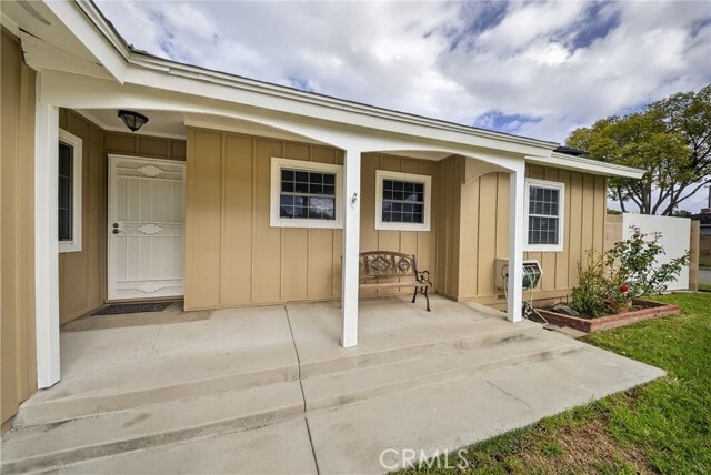 Building Photo - 4201 Franklin Ave