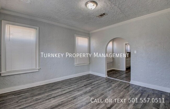 Building Photo - 1508 Sycamore St