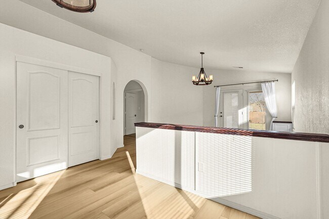 Building Photo - 4BR Home for Rent + Office/Bonus Room | Rio Rancho SE | 2-Car Garage | Large Yard