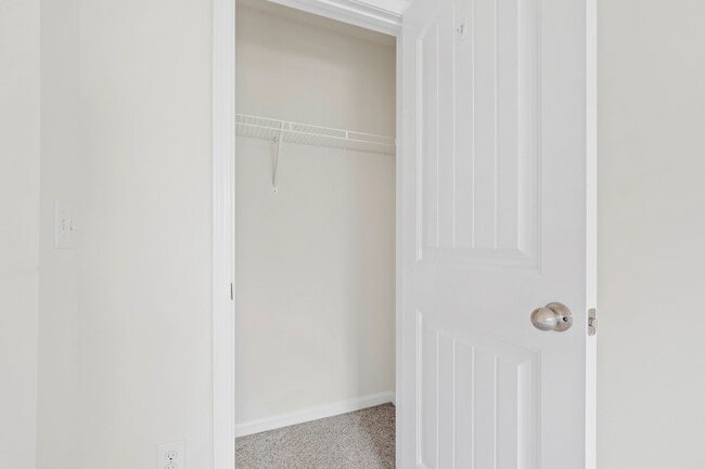 Building Photo - Charming 3BR Townhome in Brightleaf at the...