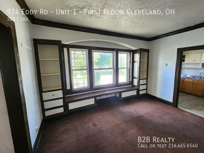 Building Photo - 974 Eddy Rd