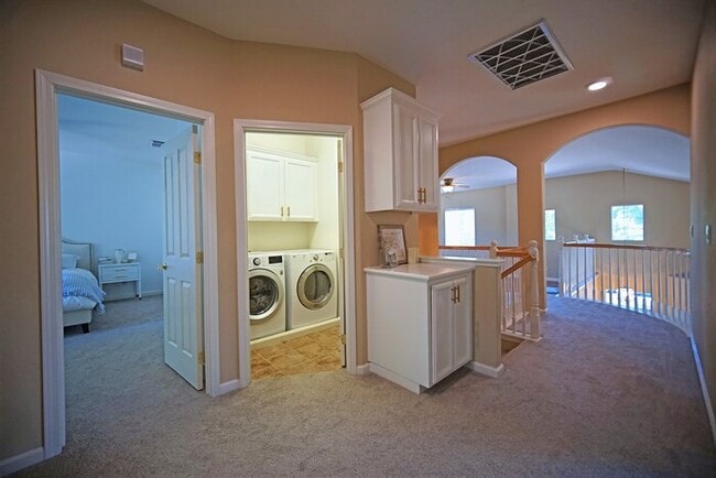 Building Photo - Beautiful Highland Reserve home 4 bedroom,...