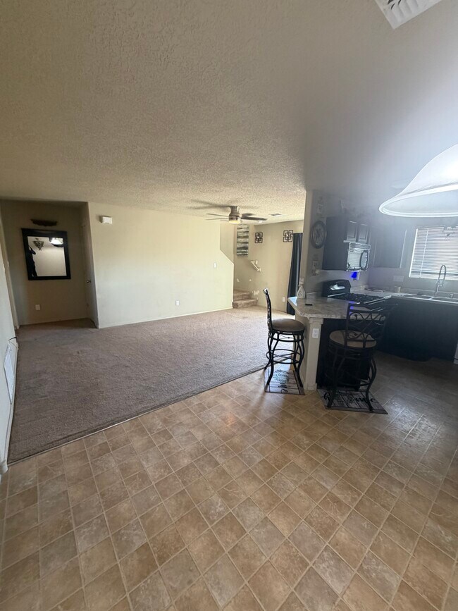 Building Photo - 859 Mesa Del Rio St NW