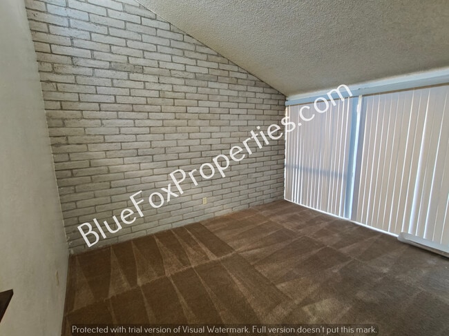 Building Photo - 5701 E Glenn St