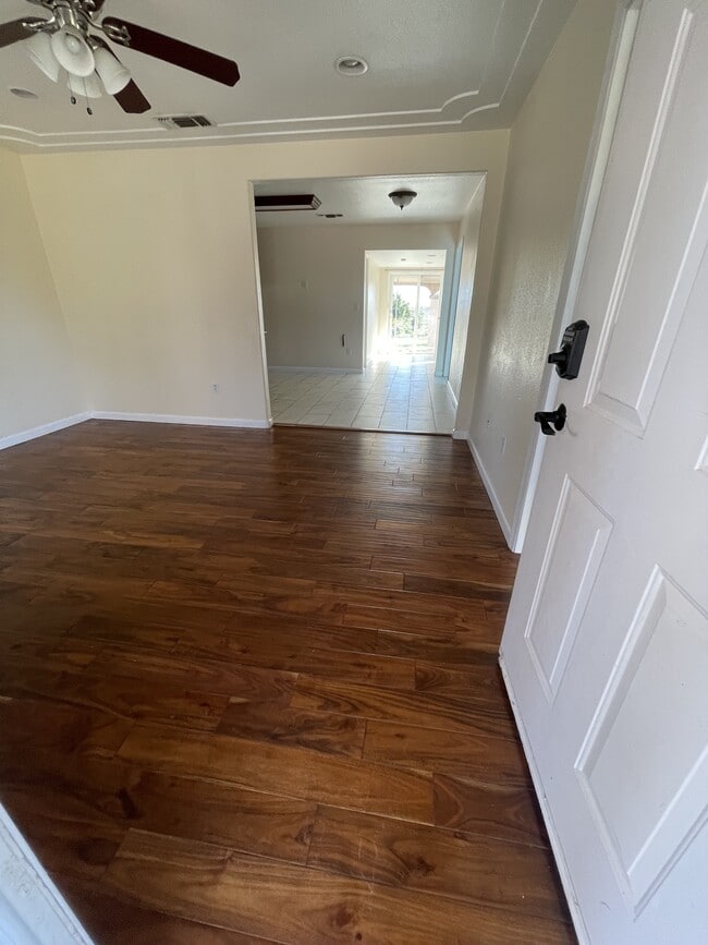 Building Photo - 8302 Bailey Rd