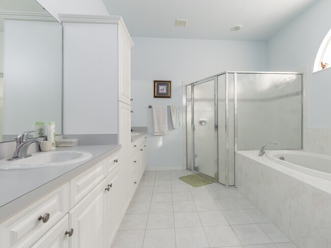 Building Photo - 1486 SW 87th St