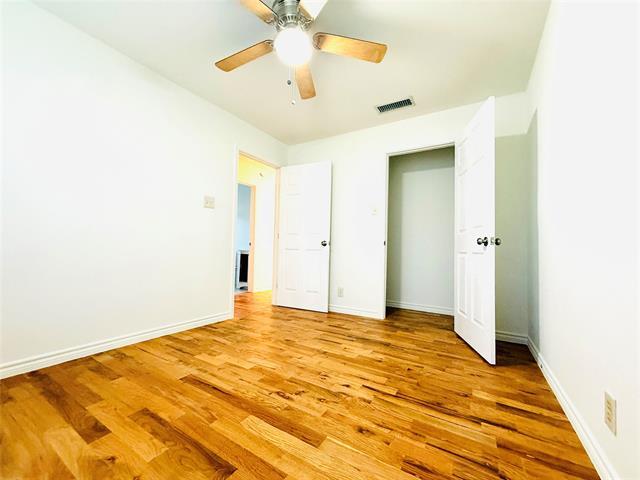 Building Photo - 632 Peggs St