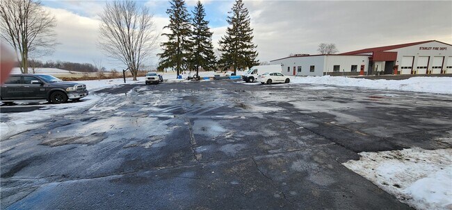 Building Photo - 2054 NY-245