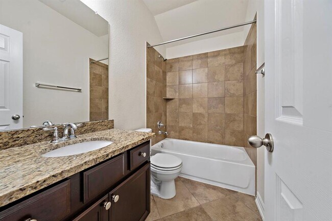 Building Photo - 9960 Golden Field Ln