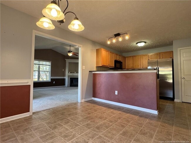 Building Photo - 245 Wood Valley Ln