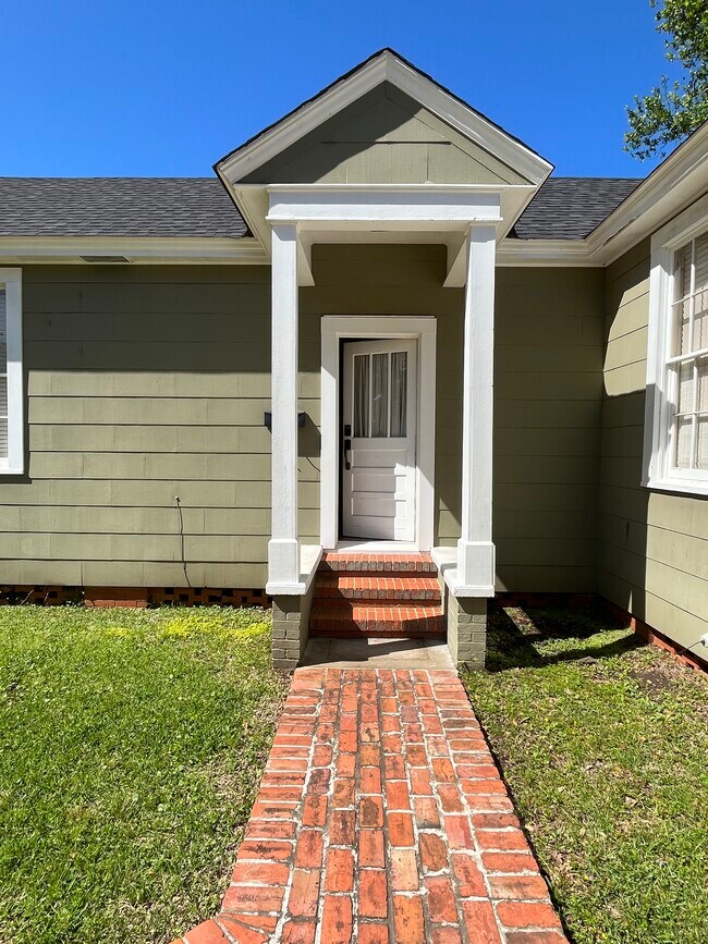 Front Door - 1906 White St