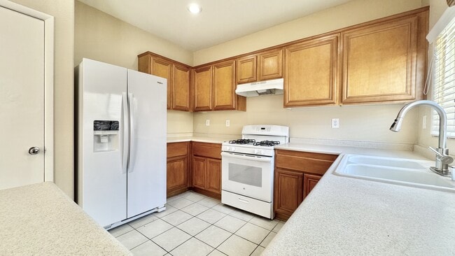 Building Photo - 6323 Alpine Tree Ave