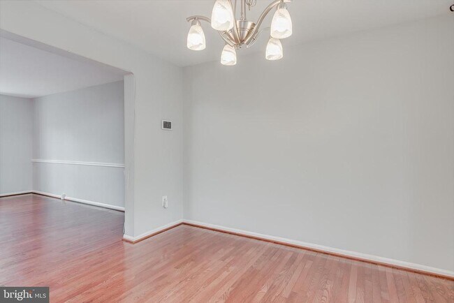 Building Photo - 1847 Dulaney Ct