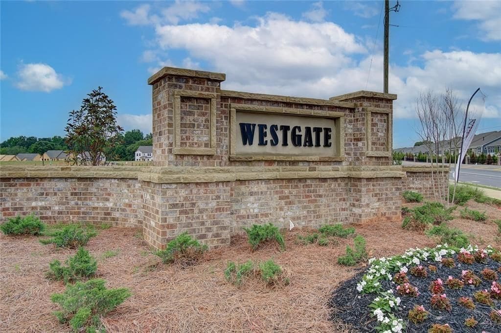 Building Photo - 2920 Westgate Park Dr