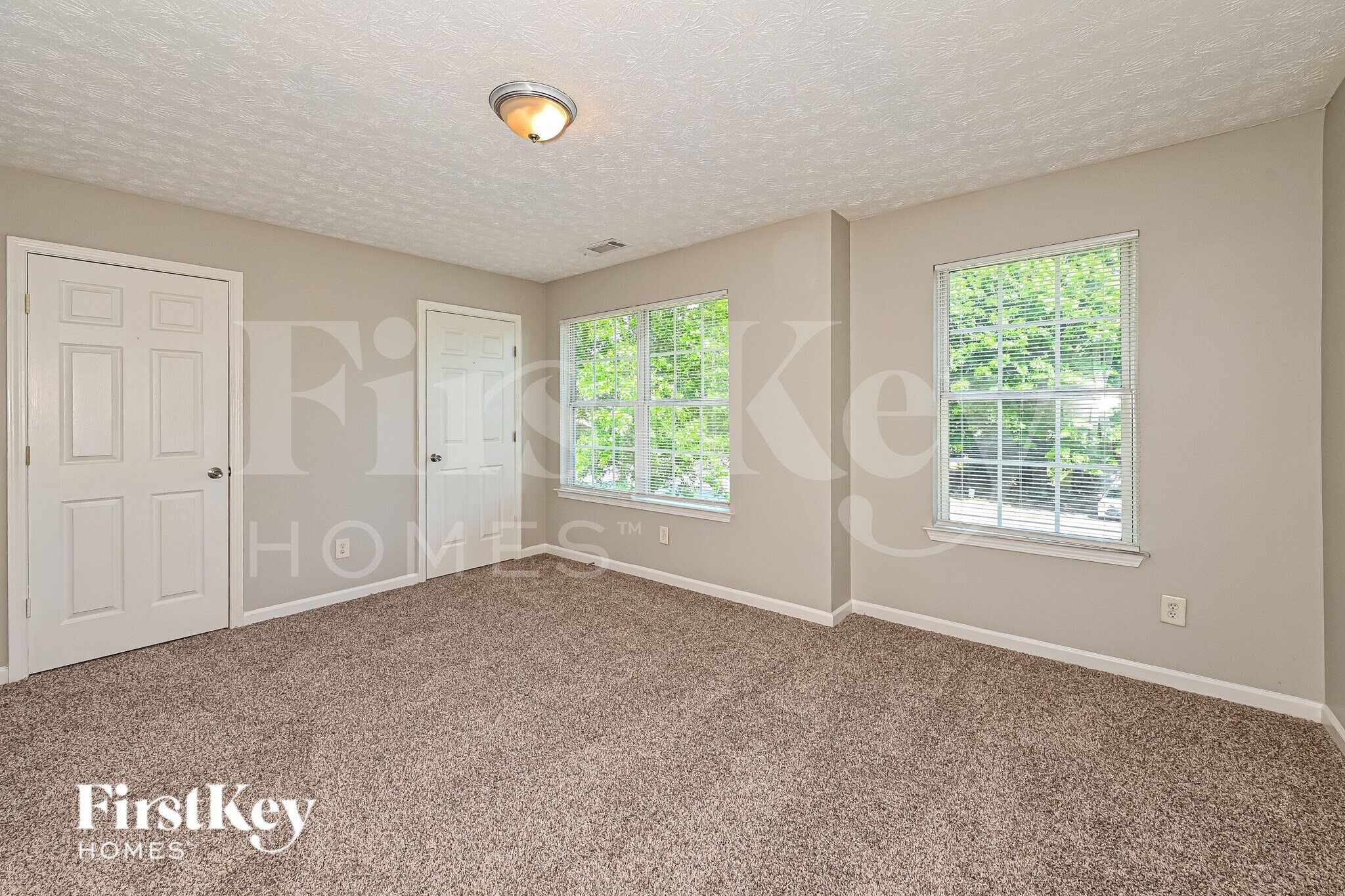 Building Photo - 3602 Coveside Ct