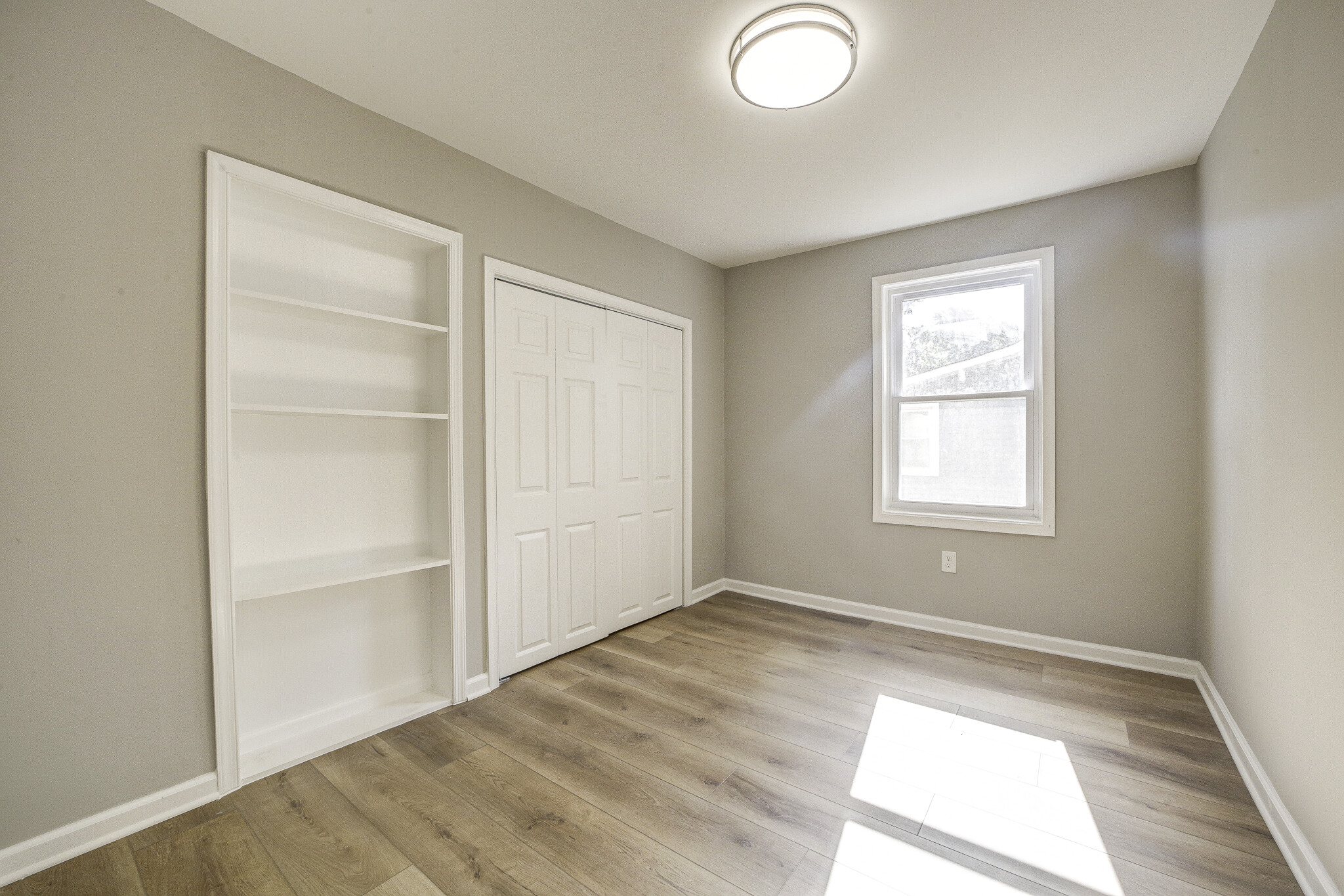 Building Photo - 3828 8th St