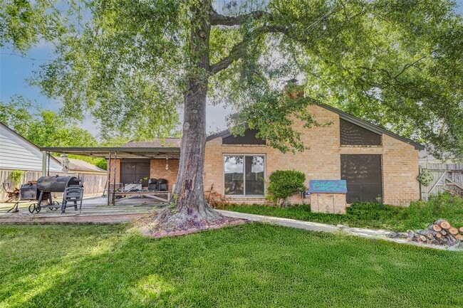 Building Photo - 20307 Quincy Ct
