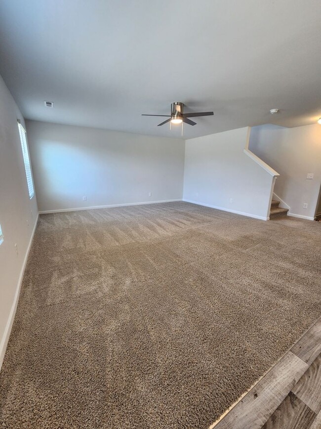 Building Photo - 925 Sapphire Stone Ln