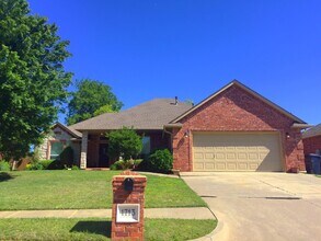 Building Photo - Cul-de-sac Home + Edmond Schools + 4 bedrooms