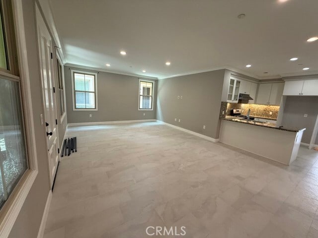 Building Photo - 122 Overbrook