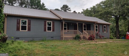 Building Photo - 356 Mays Rd
