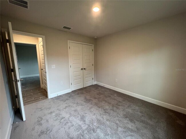 Building Photo - 27430 Deep Creek Blvd