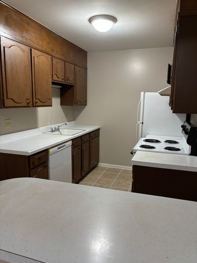 Building Photo - Granada